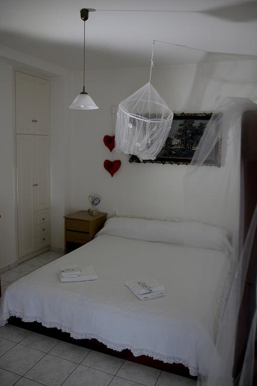 Nautilus Apartman Sztavrósz Kültér fotó