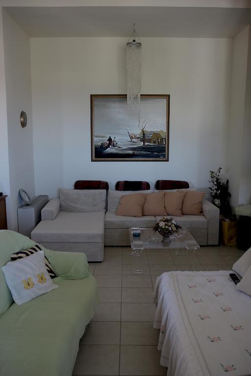 Nautilus Apartman Sztavrósz Szoba fotó